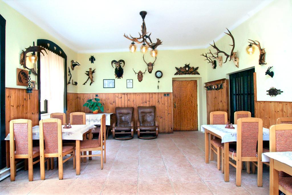 Penzion Muflon Bela nad Radbuzou Bagian luar foto